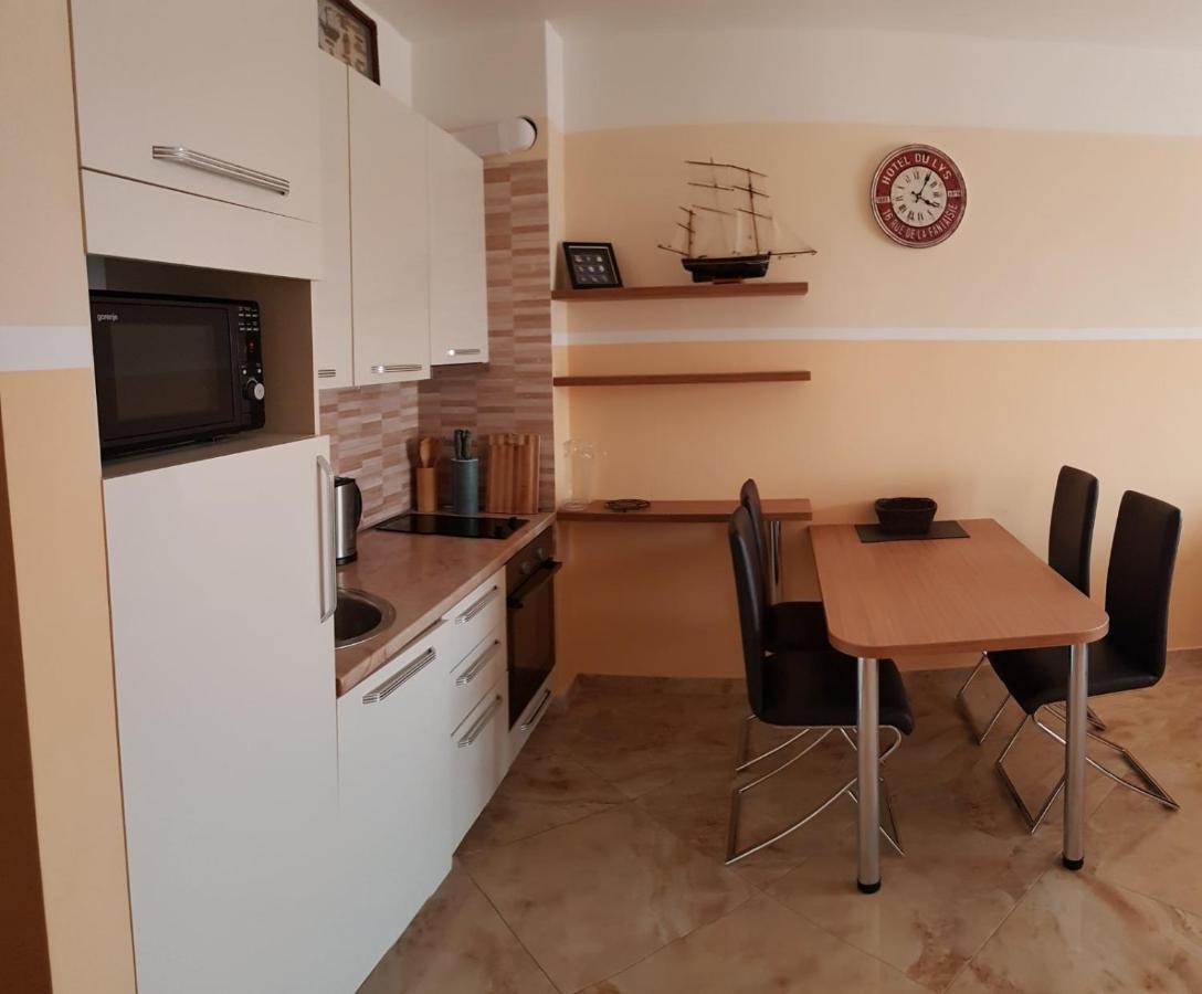 Apartment Sea Space 2 Dobra Voda Εξωτερικό φωτογραφία